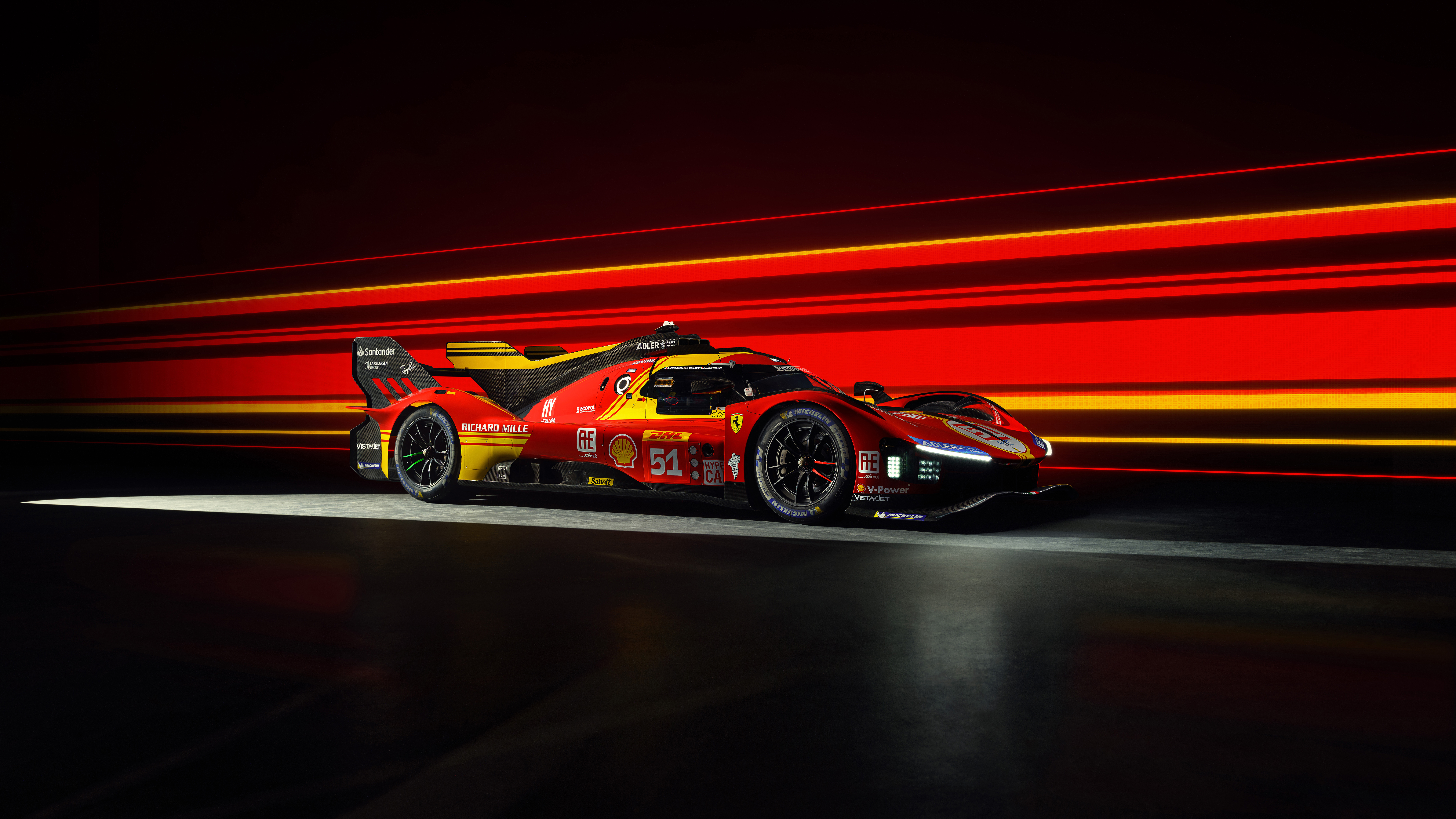 ferrari.jpg